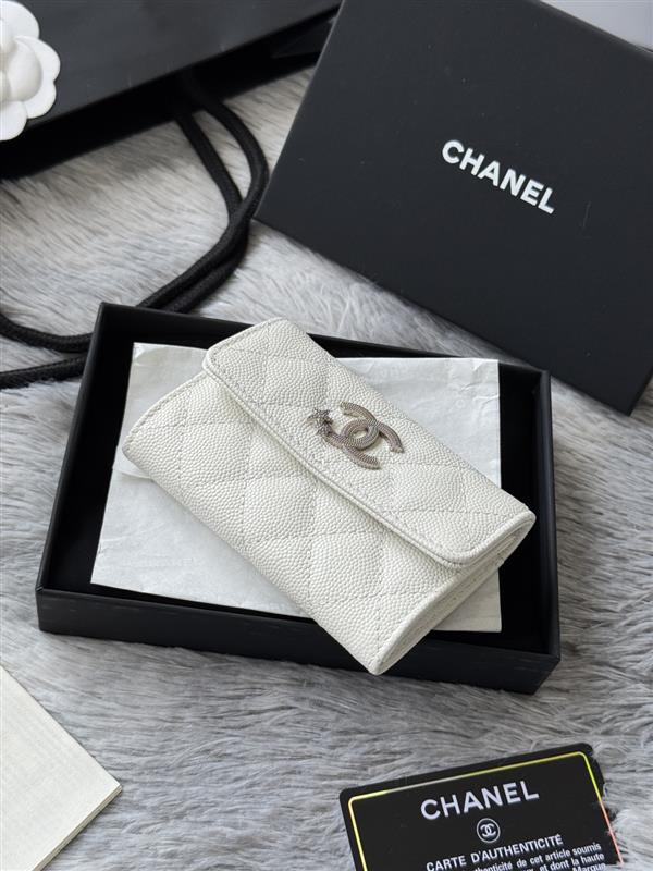 2026127215527157 260